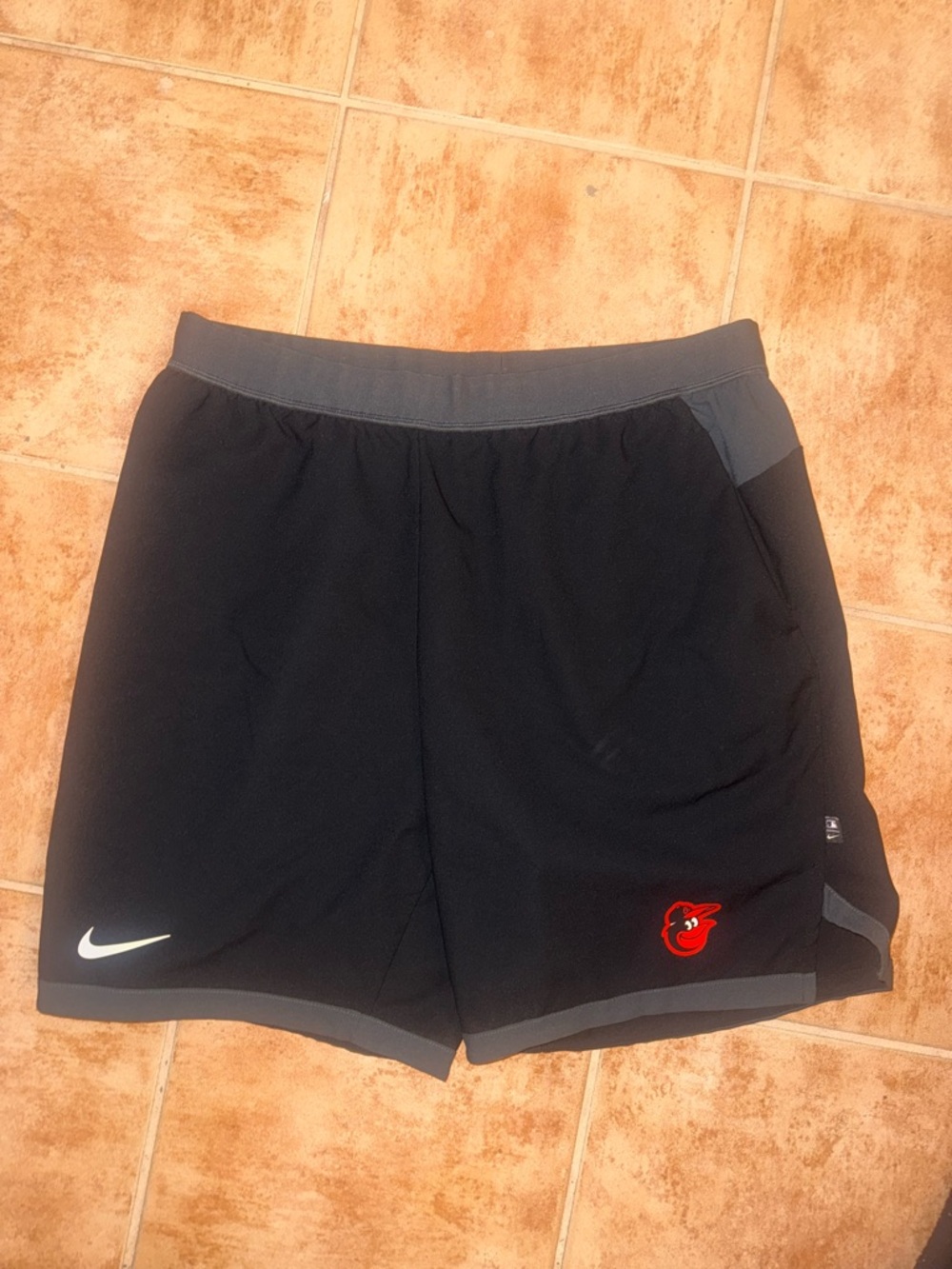 Nike Baltimore Orioles Training Shorts XL